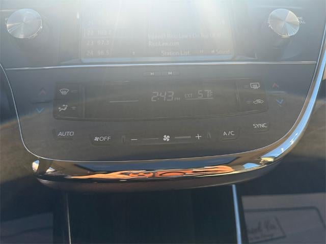 2017 Toyota Avalon XLE (SE)