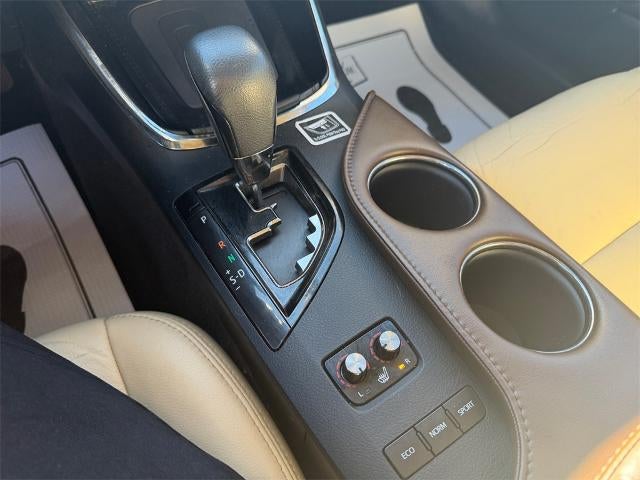 2017 Toyota Avalon XLE (SE)