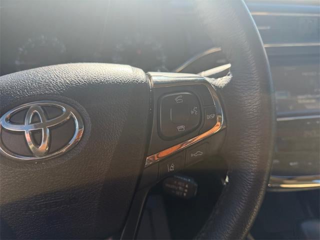 2017 Toyota Avalon XLE (SE)