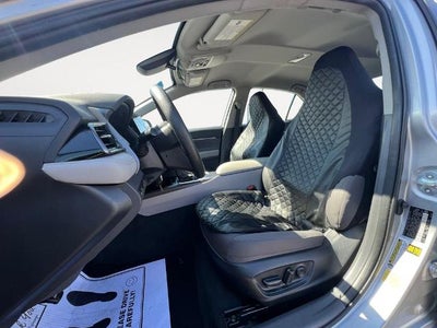 2023 Toyota Camry LE Auto (SE)