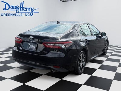 2024 Toyota Camry XLE Auto (SE)