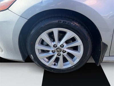 2021 Toyota Camry LE Auto (SE)