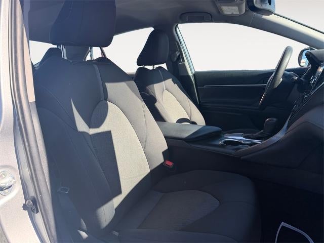 2021 Toyota Camry LE Auto (SE)