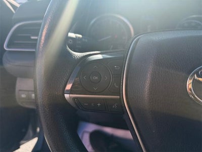 2021 Toyota Camry LE Auto (SE)