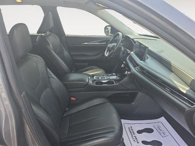 2022 INFINITI QX60 LUXE FWD
