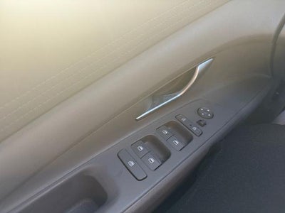 2021 Hyundai ELANTRA SEL IVT *Ltd Avail*