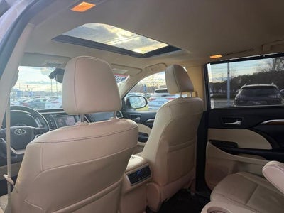 2019 Toyota Highlander Hybrid Limited V6 AWD (Natl)