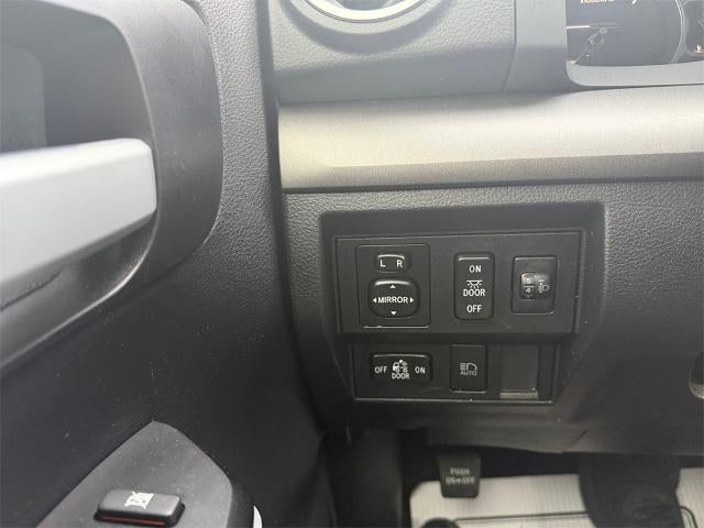 2020 Toyota Tundra 4WD 4WD SR5 Double Cab 6.5' Bed 5.7L (Natl)