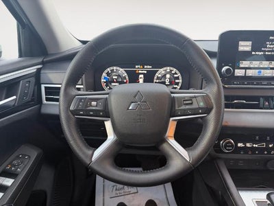 2023 Mitsubishi Outlander SEL FWD