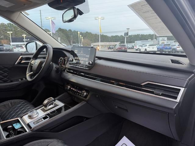 2023 Mitsubishi Outlander SEL FWD