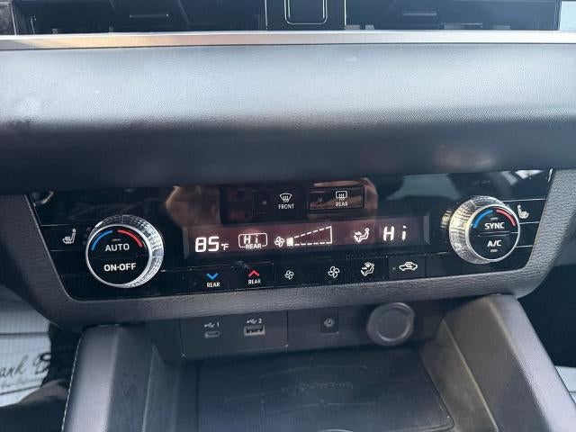 2023 Mitsubishi Outlander SEL FWD