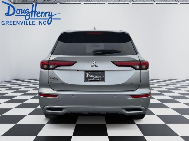 2023 Mitsubishi Outlander SEL FWD