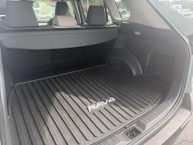 2019 Toyota RAV4 Hybrid XLE AWD (Natl)