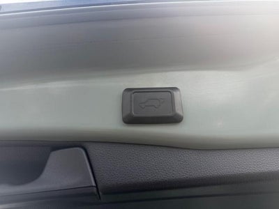 2019 Toyota RAV4 Hybrid XLE AWD (Natl)