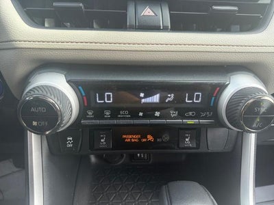 2019 Toyota RAV4 Hybrid XLE AWD (Natl)