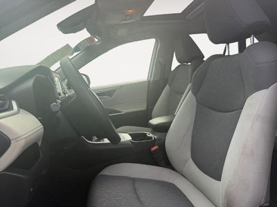 2019 Toyota RAV4 Hybrid XLE AWD (Natl)