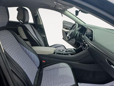 2022 Hyundai SONATA Hybrid Blue 2.0L