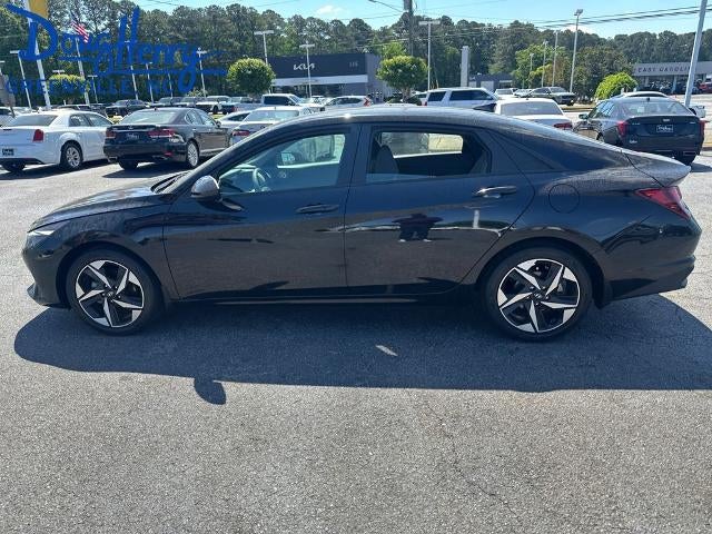 2023 Hyundai ELANTRA SEL IVT