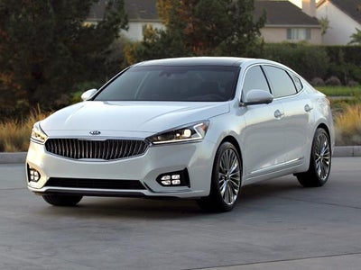 2017 Kia Cadenza Limited Sedan