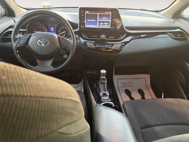 2019 Toyota C-HR LE FWD (Natl)