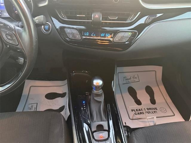 2019 Toyota C-HR LE FWD (Natl)