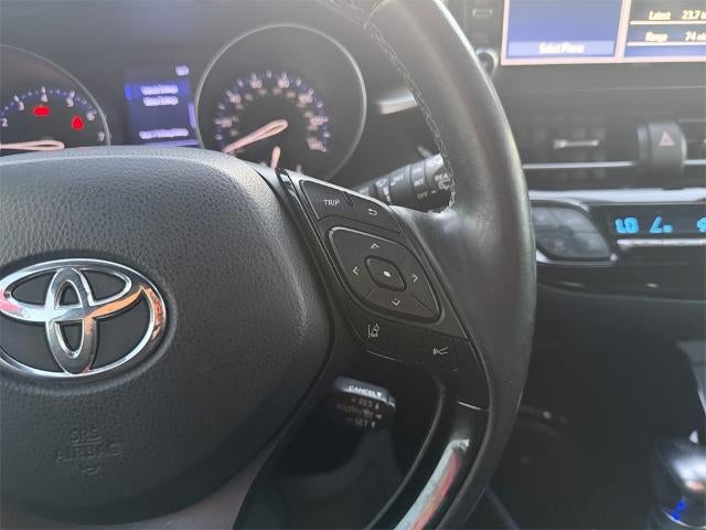 2019 Toyota C-HR LE FWD (Natl)