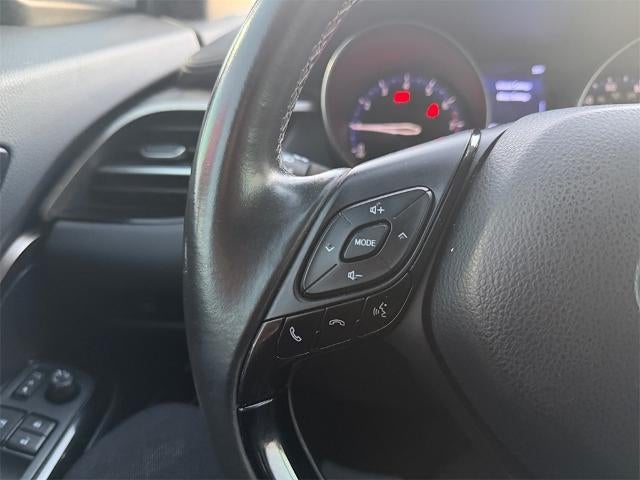 2019 Toyota C-HR LE FWD (Natl)