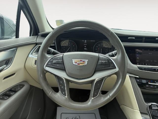 2021 Cadillac XT5 FWD Premium Luxury