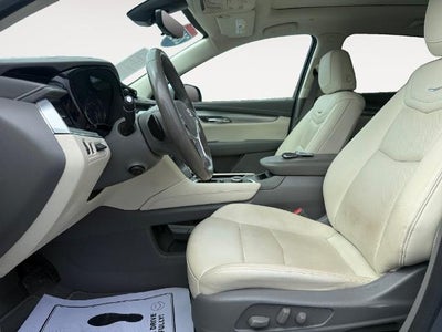 2021 Cadillac XT5 FWD Premium Luxury