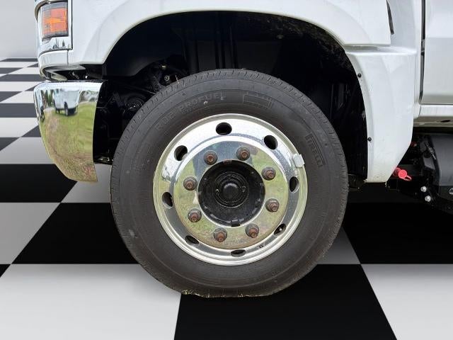 2023 Chevrolet Silverado 5500 HD Work Truck