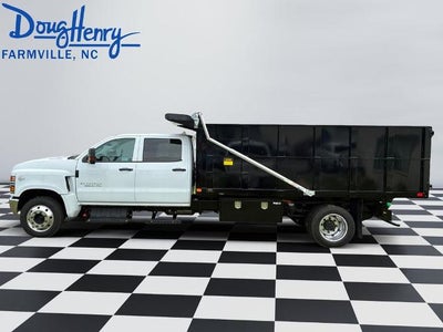 2023 Chevrolet Silverado 5500 HD Work Truck