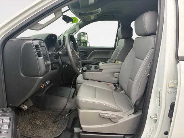 2023 Chevrolet Silverado 5500 HD Work Truck