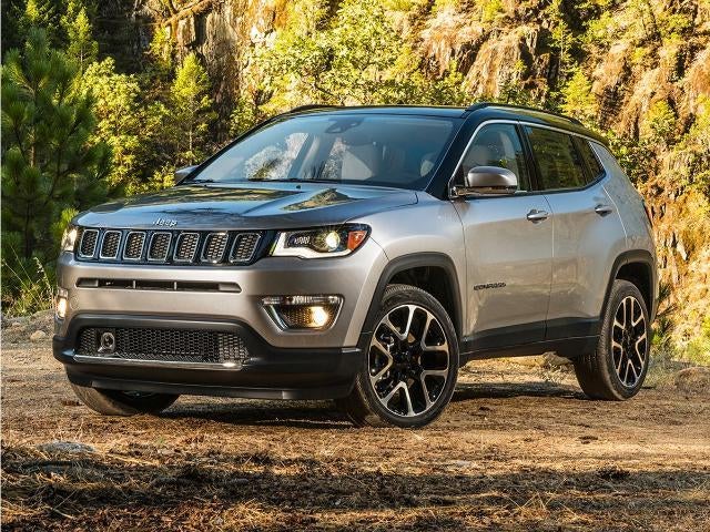 2018 Jeep Compass Latitude w/Sun/Wheel Pkg