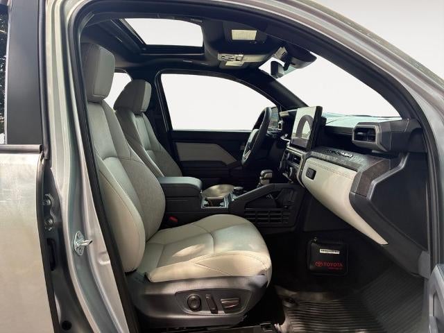 2026 Toyota Tacoma 4WD SR5