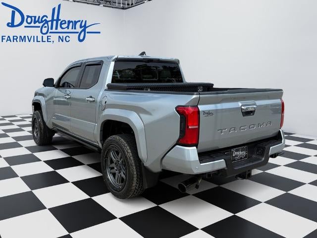 2026 Toyota Tacoma 4WD SR5